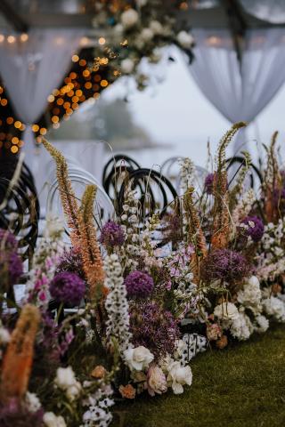 Bold Aisle Markers